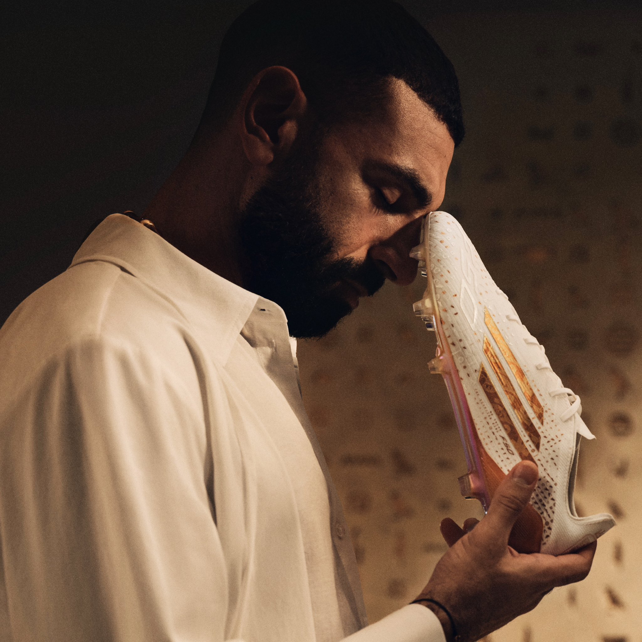 アディダス F50 サラー 限定モデルが登場 - 0014のblog