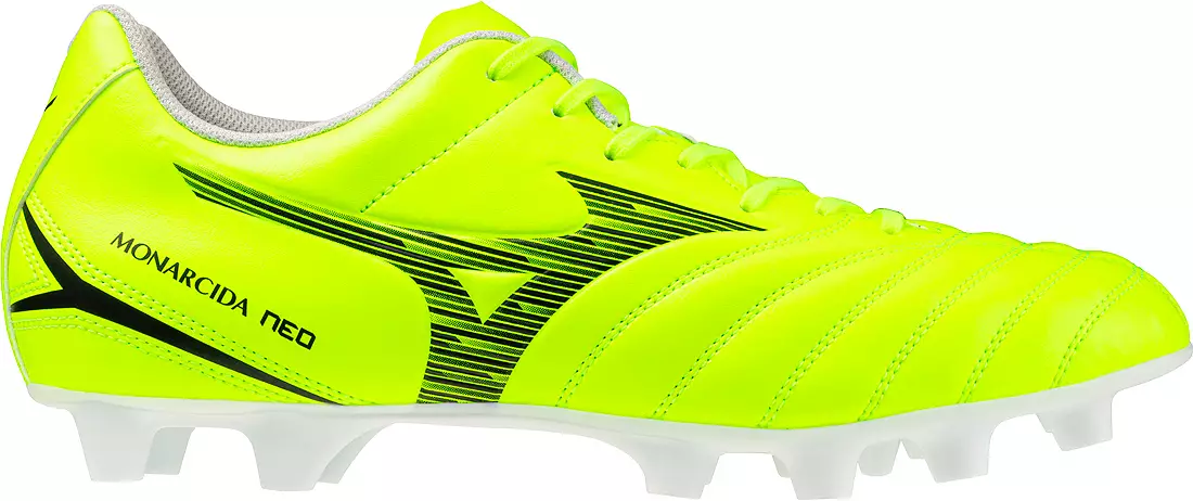 ミズノ モナルシーダNEO3に蛍光イエローの新作が登場 - 0014のblog