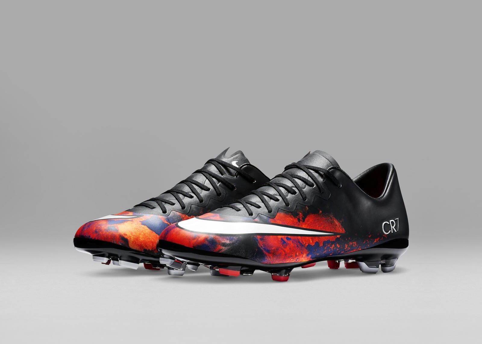 NIKE マーキュリアルヴェイパースーパーフライ4 CR7に新色登場！ - 0014のblog