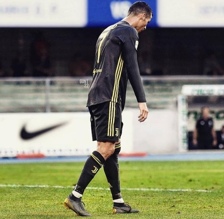 ロナウドがまだ見ぬマーキュリアルを着用開始 0014のblog