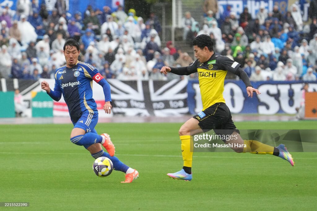 サッカー日本代表 細谷真大選手 着用スパイクをピックアップ