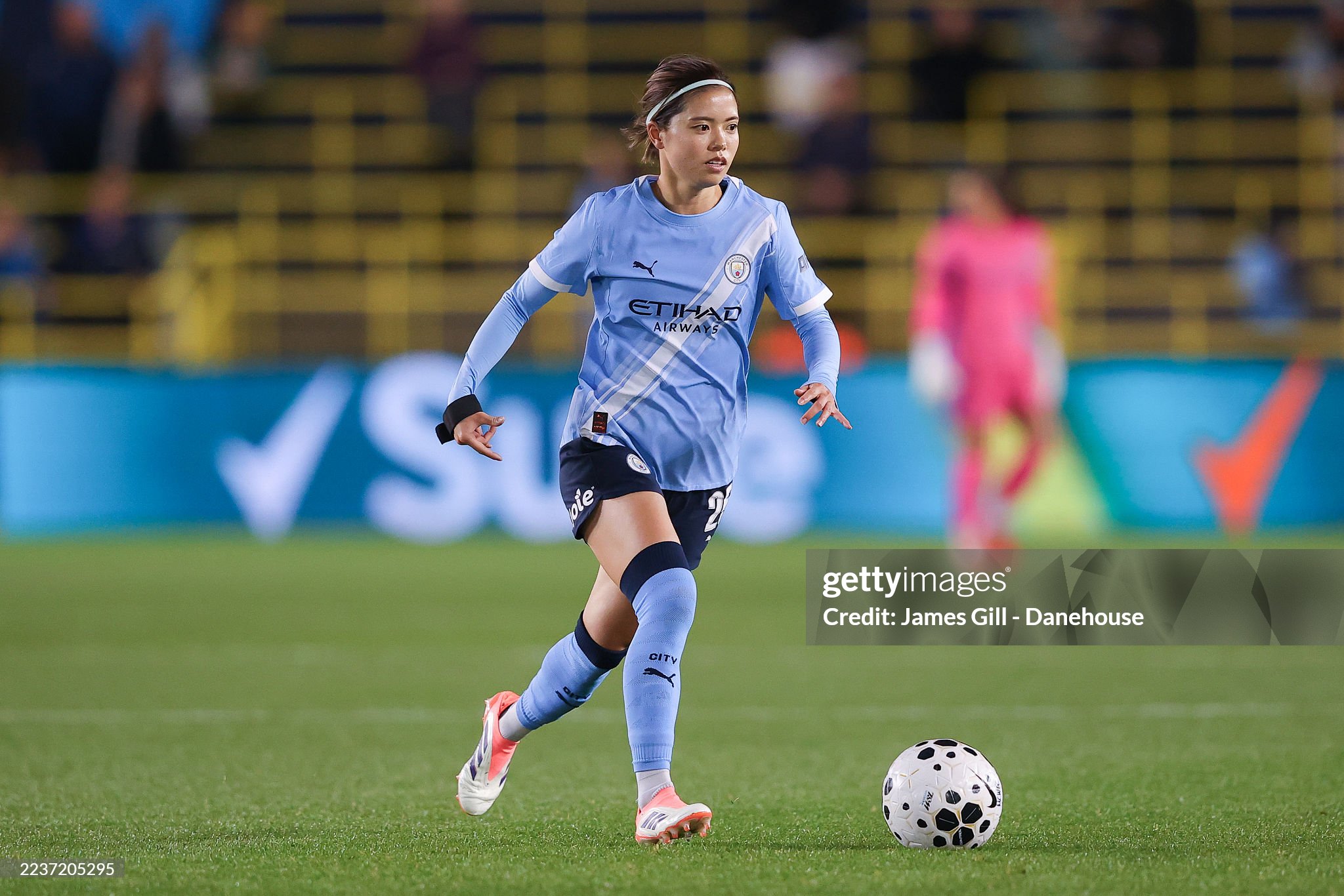 サッカー女子日本代表 長谷川唯選手 着用スパイクをピックアップ